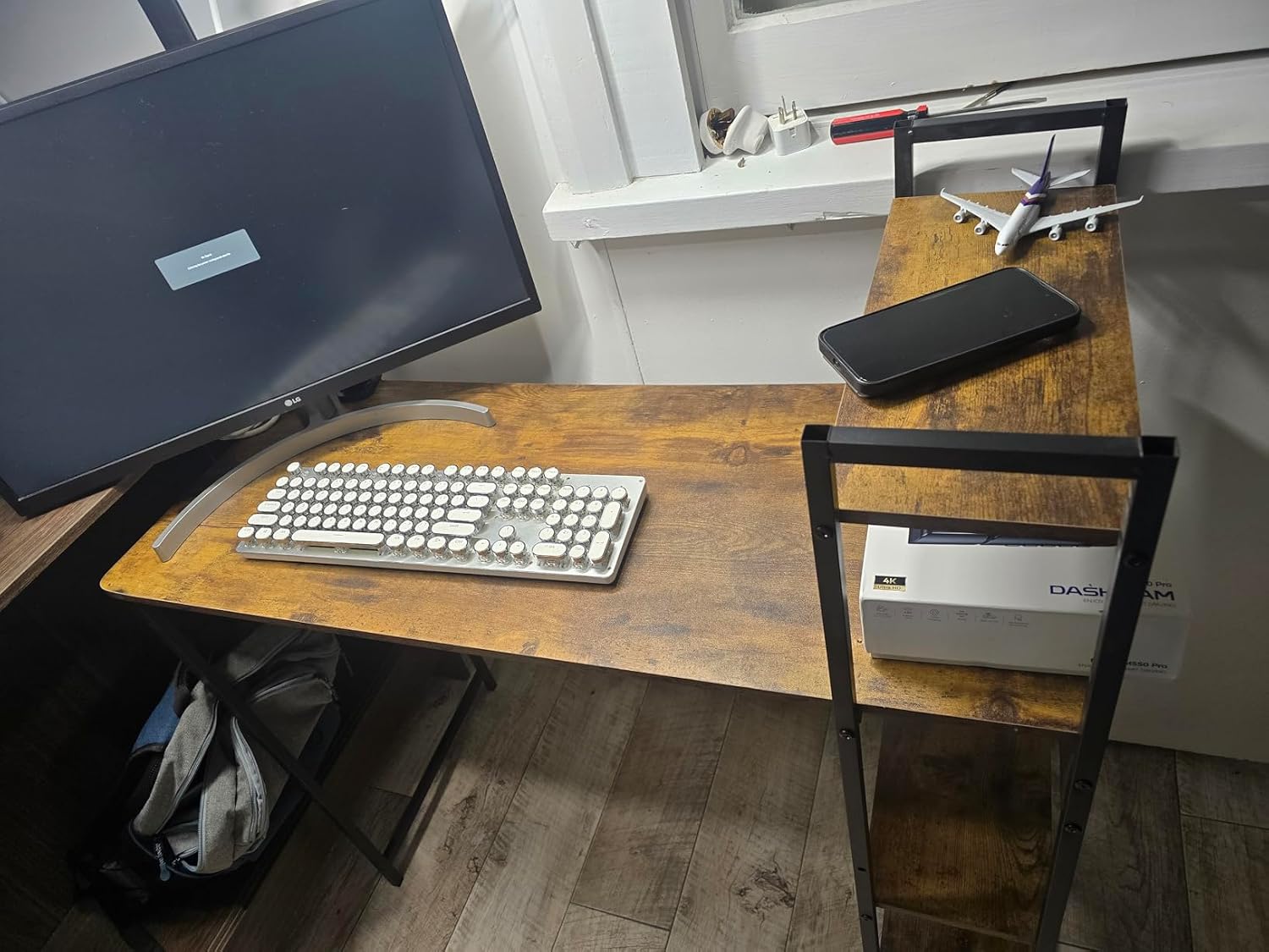 Desk with Reversible Shelves 100cm photo 2